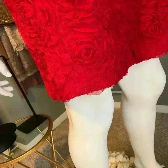 Adrianna Papell - Picture 8 of 13